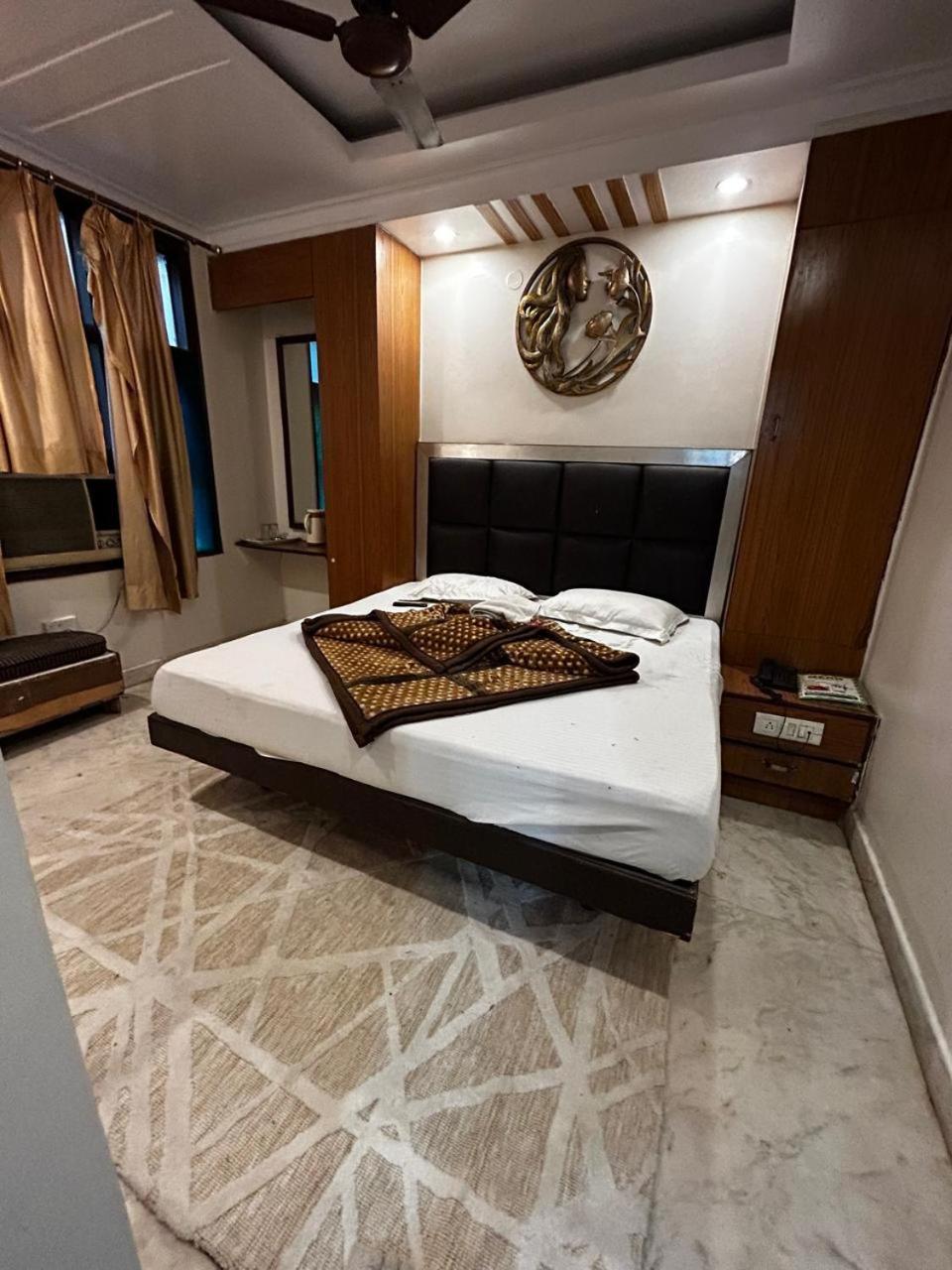 ניו דלהי Family Hotel By Pg International מראה חיצוני תמונה